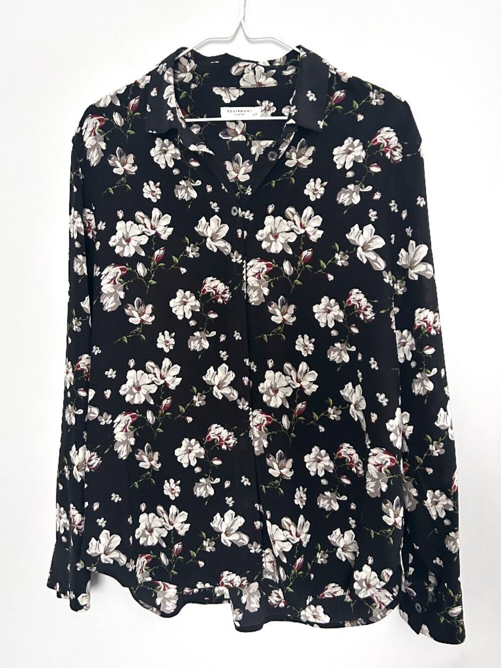 Equipment Femme Leema Black Floral Print 100% Silk Blouse Size L Romantic Chic